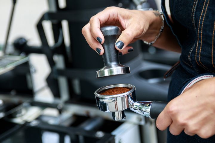 kaffee-tampen-pressen-mondo-del-caffe